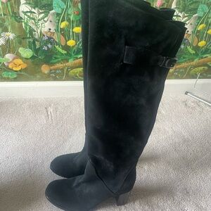Ramona black suede knee high boots size 6 with buckle detail Mae in Italy new